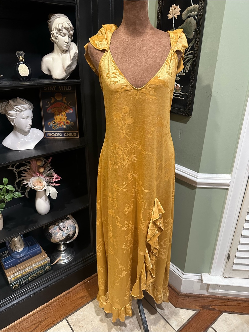 Zara Gold Jacquard Floral Ruffle Midi Dress Size Large